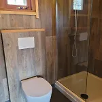 Wooden I Boomhut Op Recreatiepark Mastendol Holiday home Rijen