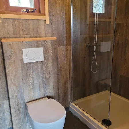 Wooden Lodge - Boomhut Op D'N Mastendol - Rijen, Brabant Semesterbostad Rijen