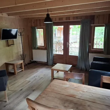 Wooden - Boomhut Op D'n Mastendol - Rijen, Brabant Rijen