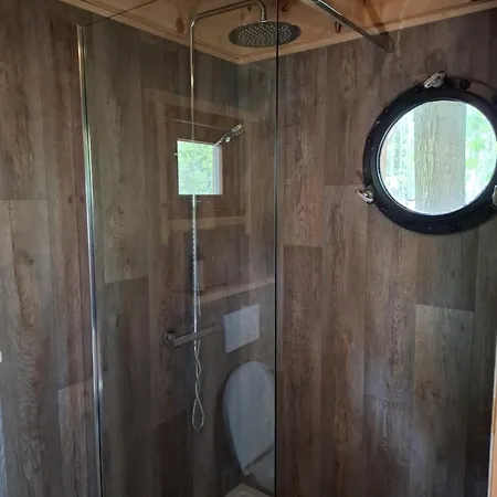 Wooden - Boomhut Op D'n Mastendol - Rijen, Brabant Holiday home Rijen
