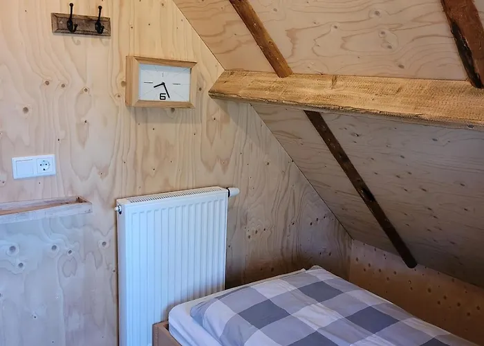 Wooden I Boomhut Op Recreatiepark Mastendol Holiday home *